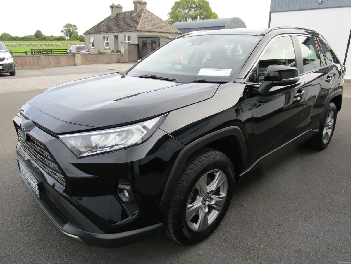 Toyota RAV4 2023 - Image 3