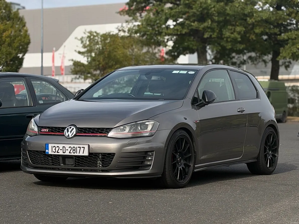 Volkswagen Golf GTI Performance Pack (400hp) - Image 1