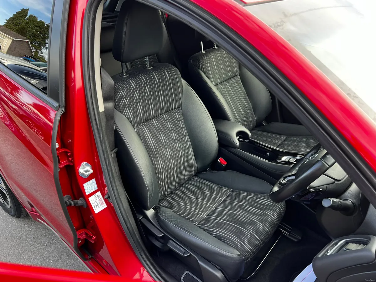 Honda Vezel 2017 - Image 5