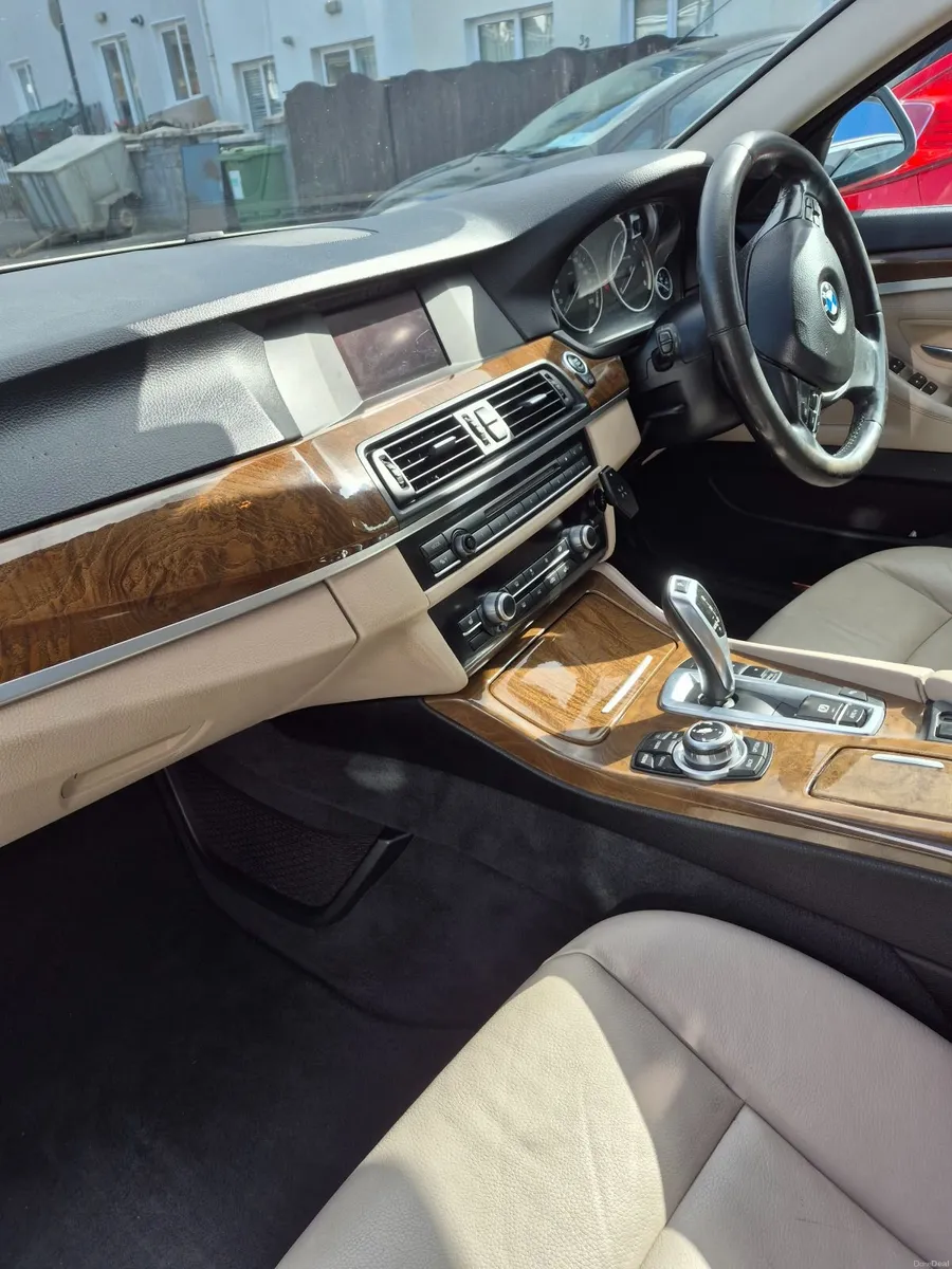 Pristine BMW 5-Series 2013 - Image 2