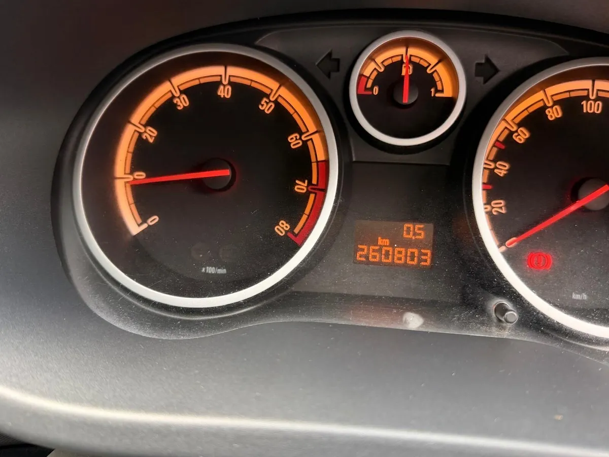 Opel crosa - Image 4