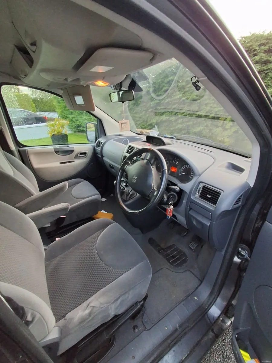 Peugeot Expert 2009 - Image 6