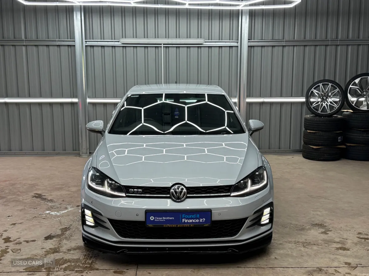 Volkswagen Golf 2017 - PRICE ON IRISH PLATES - Image 2