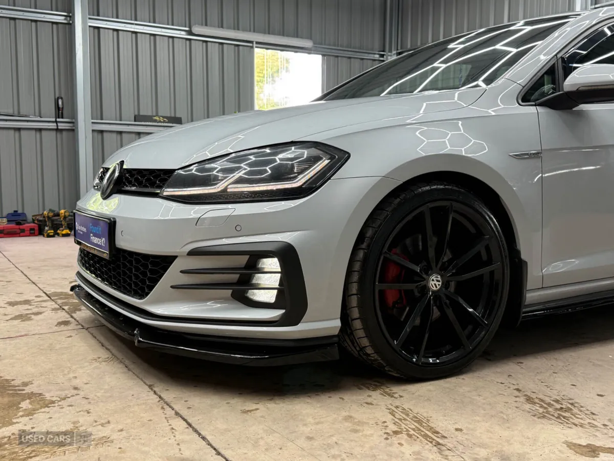 Volkswagen Golf 2017 - PRICE ON IRISH PLATES - Image 5
