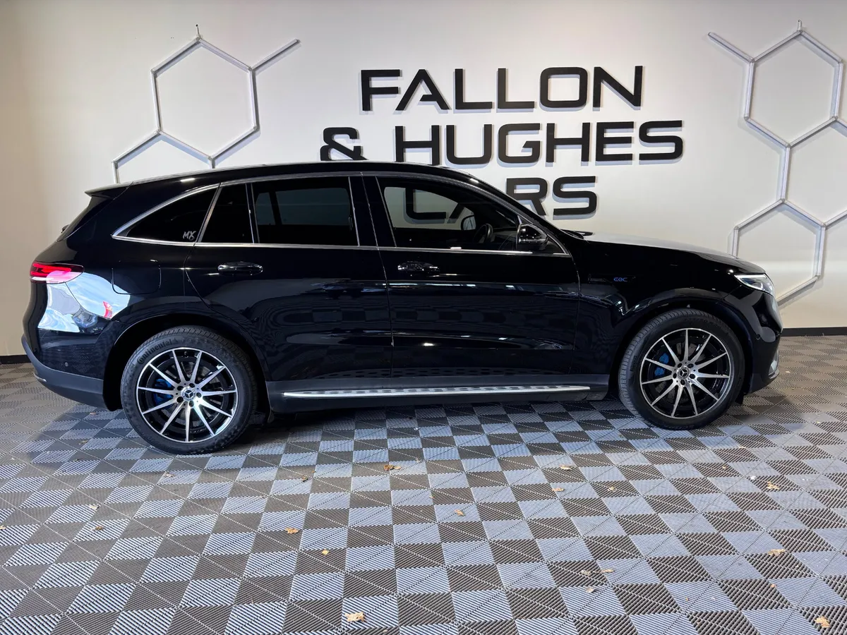 2020 MERCEDES BENZ EQC 400 AMG LINE 4MATIC - Image 4