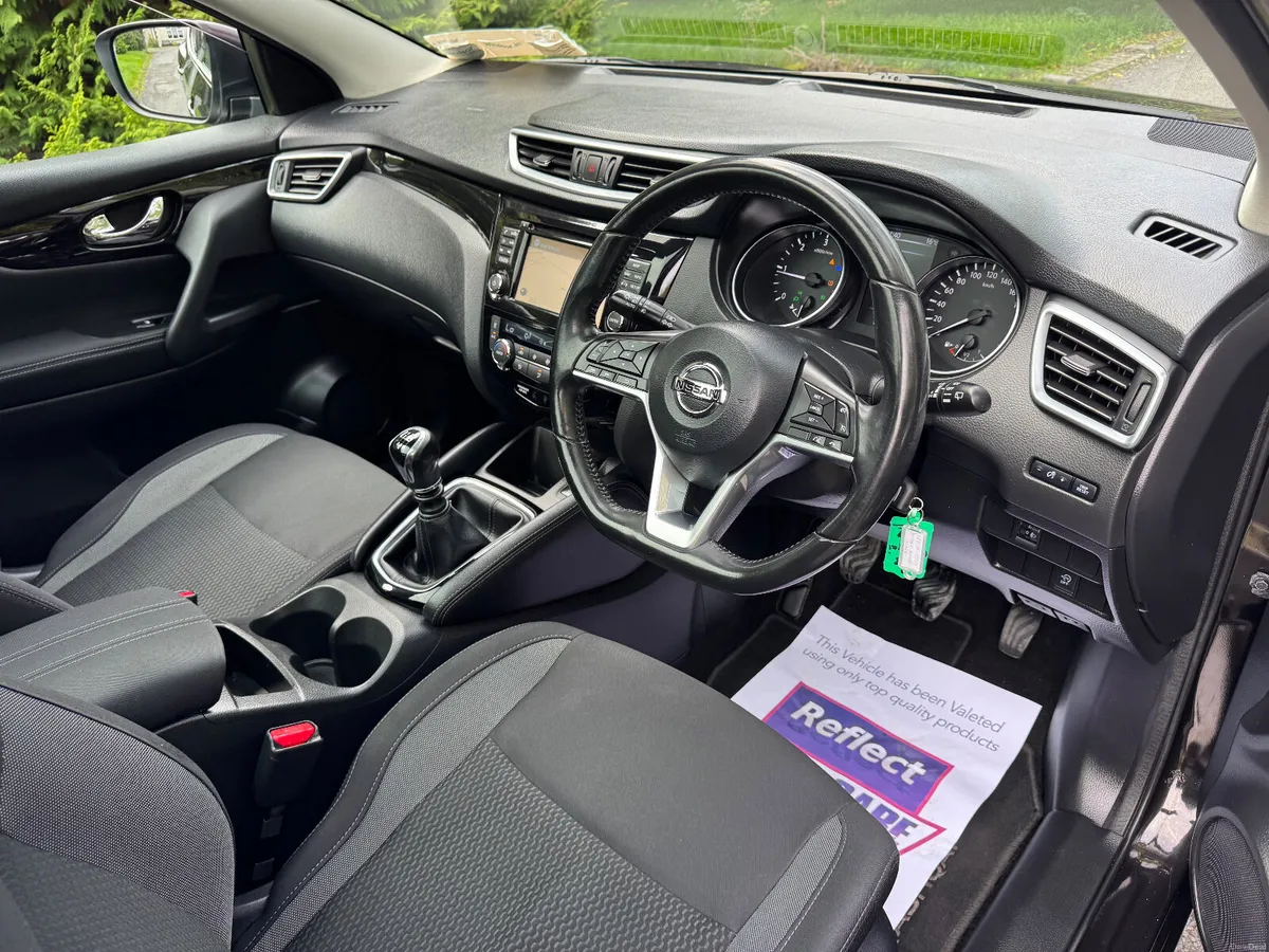 18 Nissan Qashqai 1.5DCI SV MODEL - Image 5