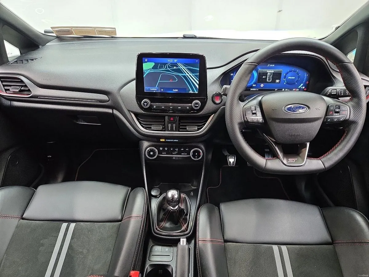 Ford Fiesta 1.5T EcoBoost 200PS ST-3 - Image 3