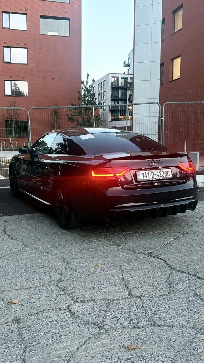 Audi a5 s line 1.8 tfsi petrol manual nct 1 year - Image 3