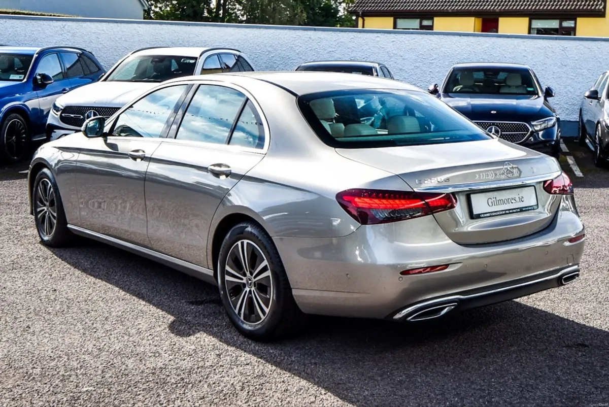 Mercedes-Benz E-Class E220d Avantgarde 194bhp Auto - Image 4