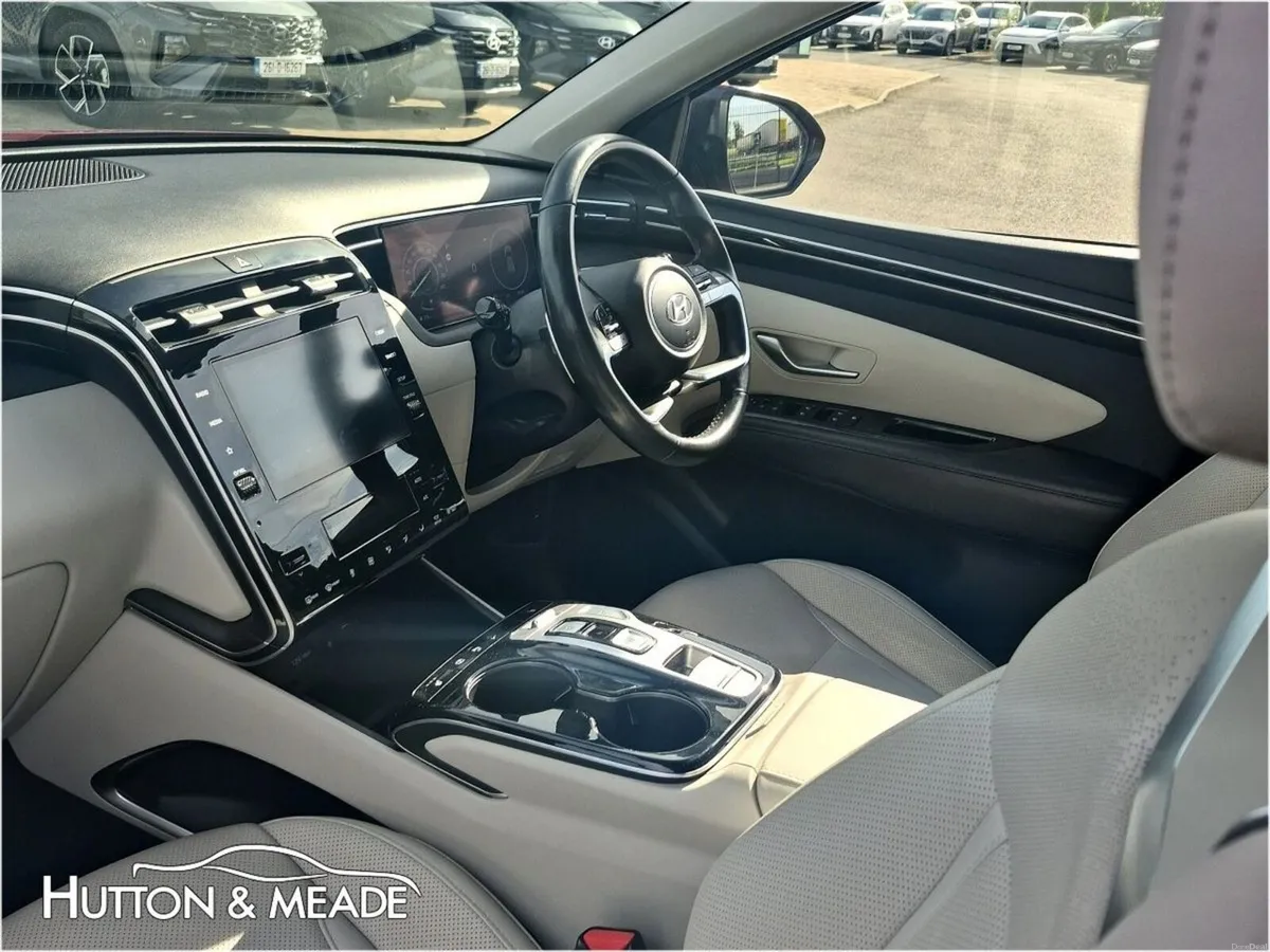 Hyundai Tucson Executive PHEV 1.6 Petrol 5dr - Image 5