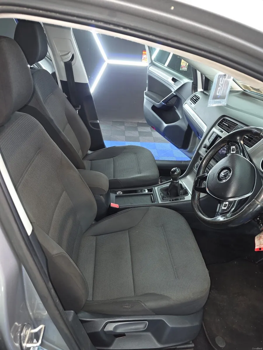 2015 vw golf - Image 6