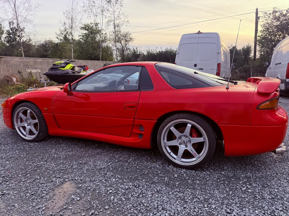 Mitsubishi 3000GT - Image 6
