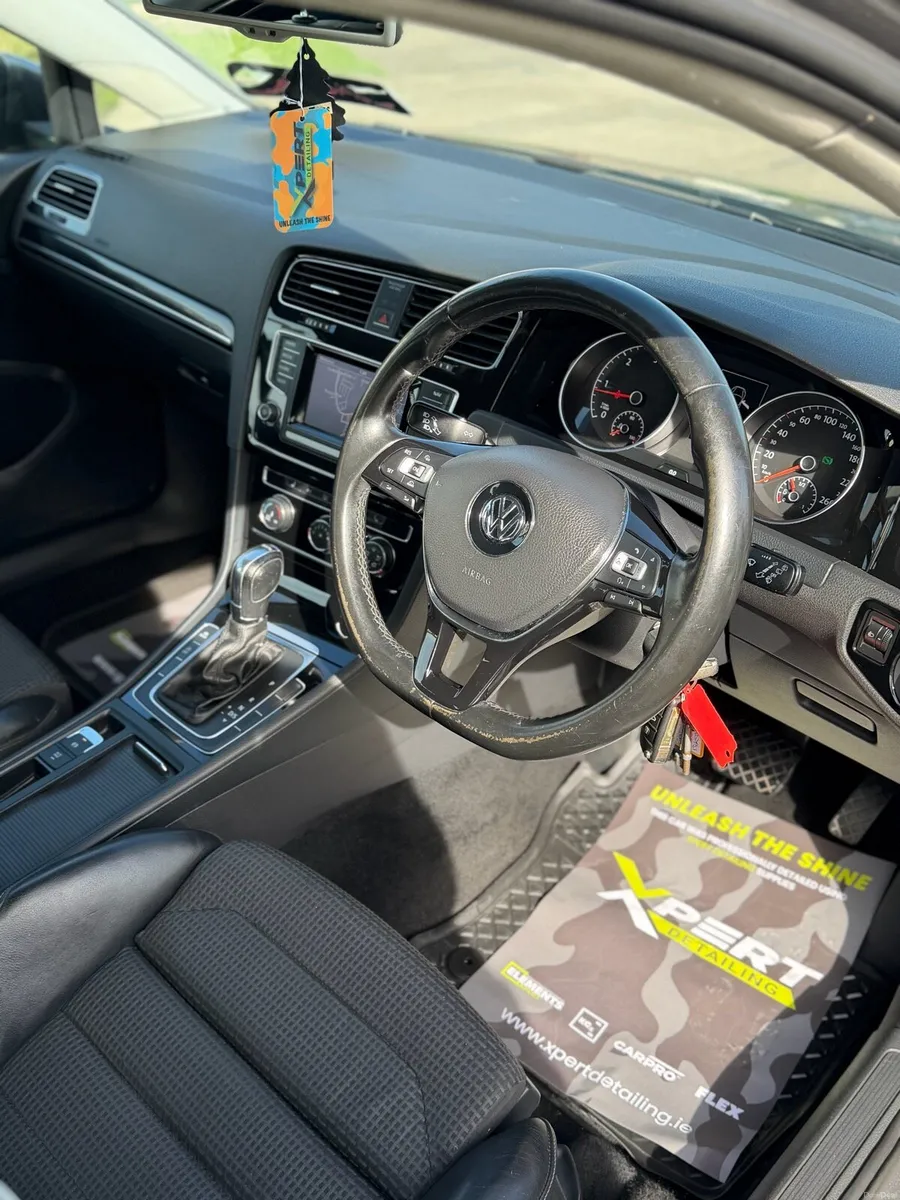 Volkswagen Golf - Image 5