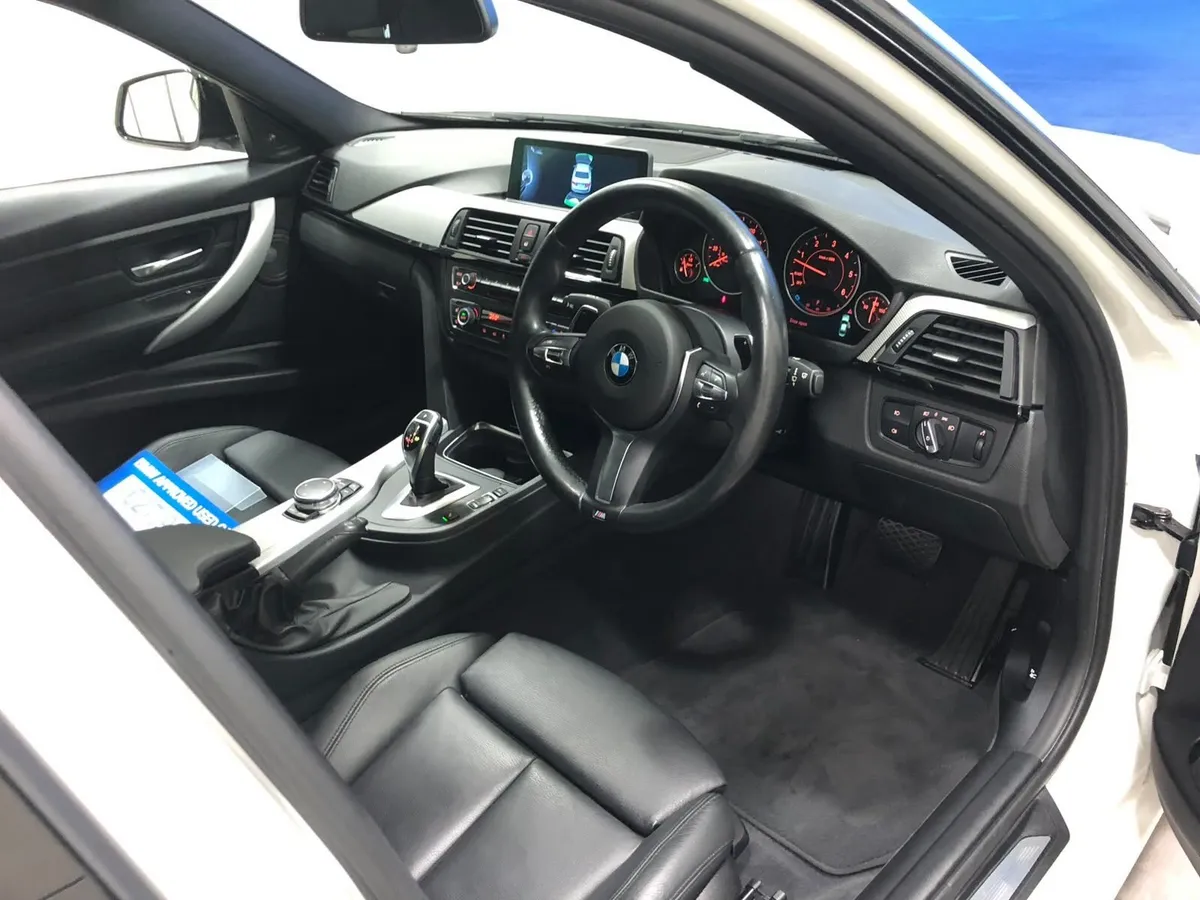 BMW 3-Series 2015 - Image 5
