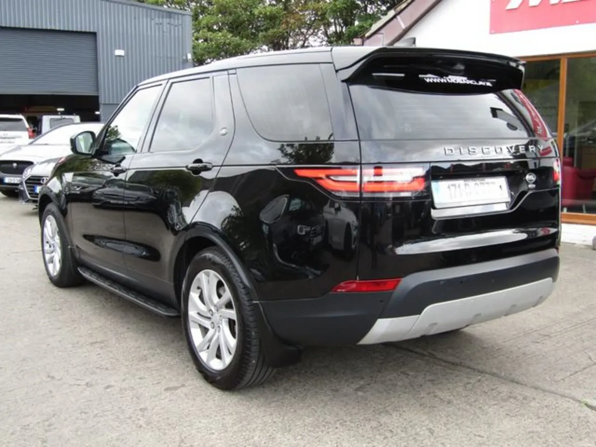 Land Rover Discovery 2.0 SD4 HSE 240PS 7 - Image 6