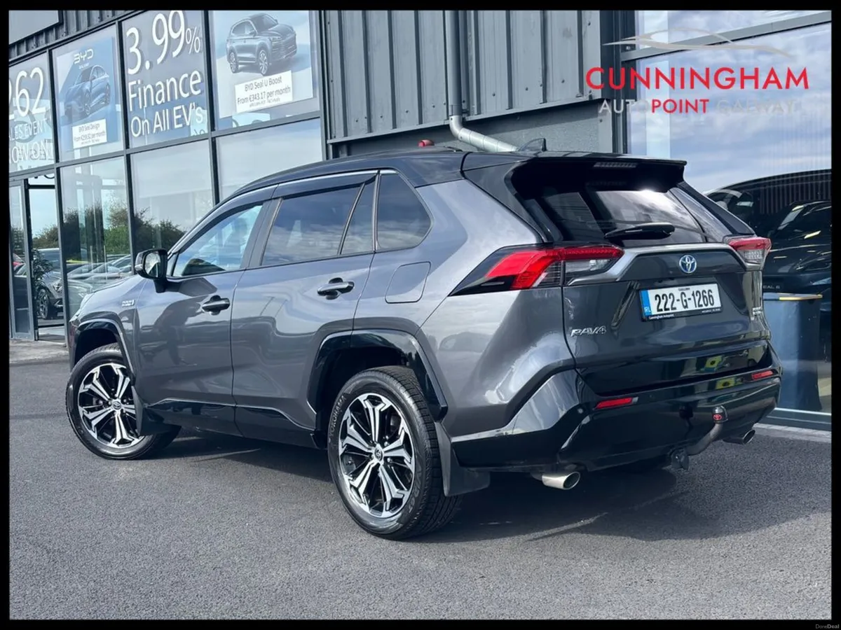 Toyota RAV4 2.5i Sport Plug-in Hybrid - Image 2