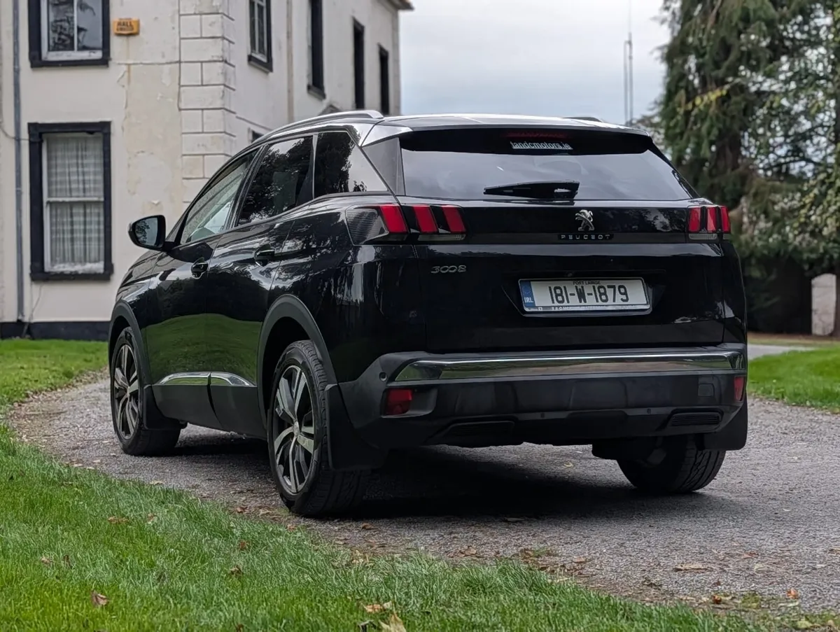 2018 PEUGEOT 3008 ALLURE 1.6 BLUE HDI 120 4 4DR - Image 3