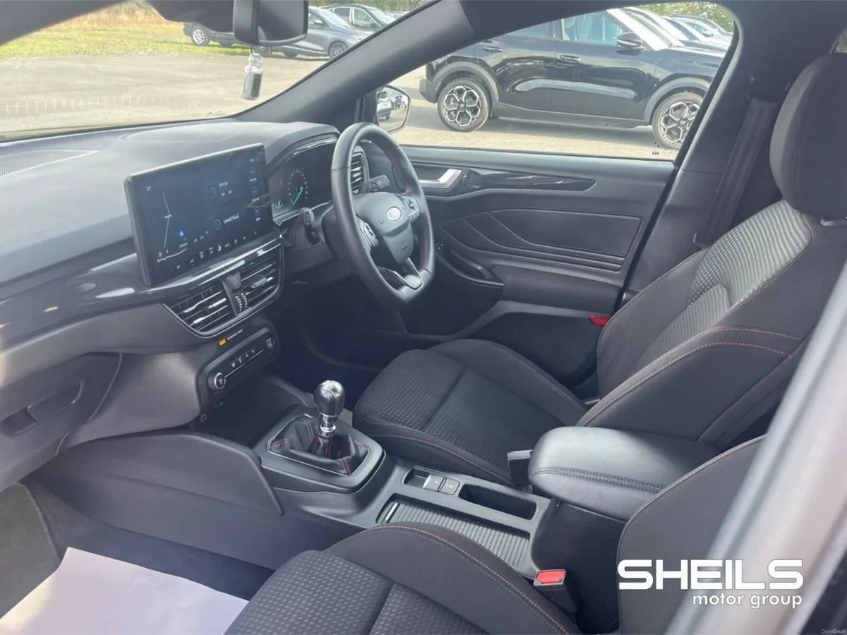 Ford Focus 1.0L EcoBoost 125PS ST-Line - Image 5