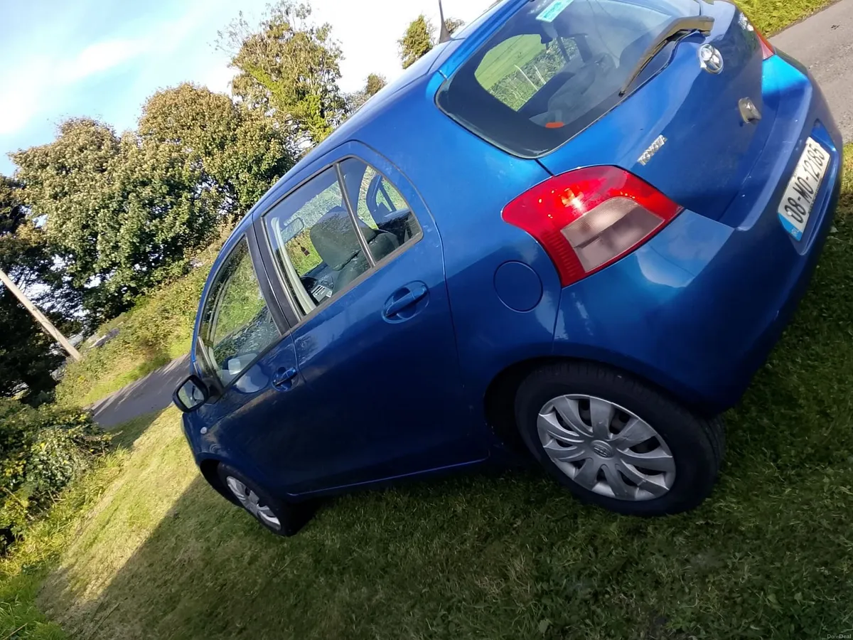 Toyota Yaris 2008 - Image 3
