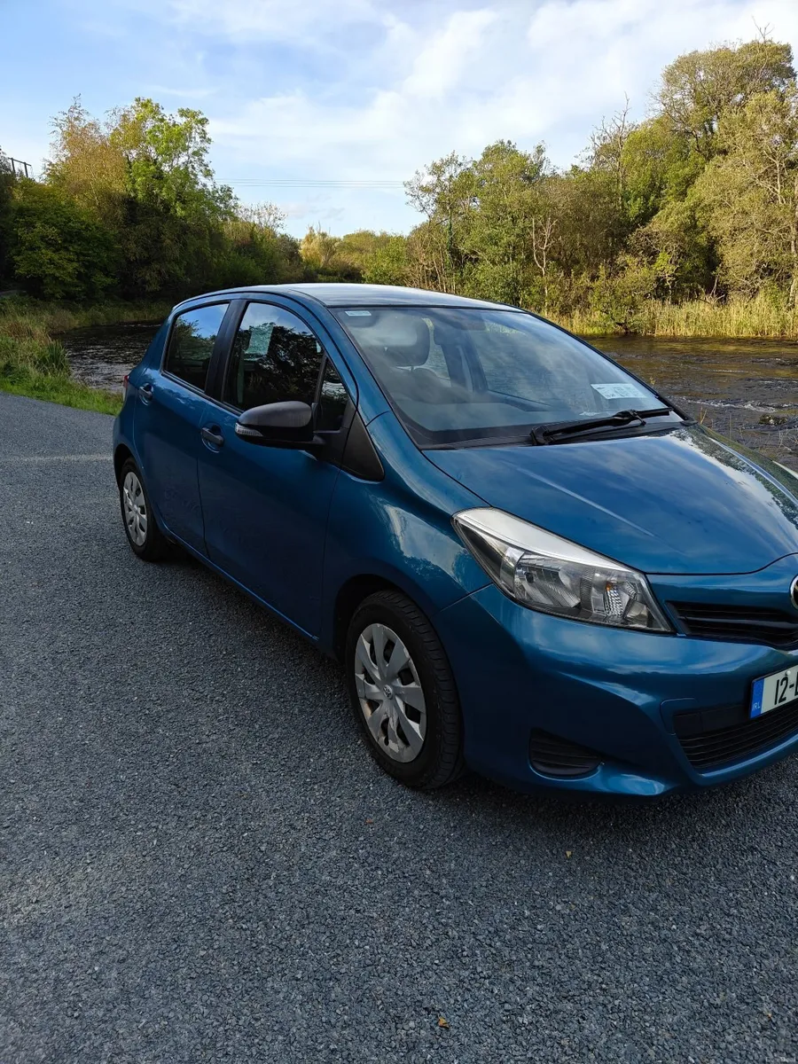 Toyota Yaris 2012 - Image 1