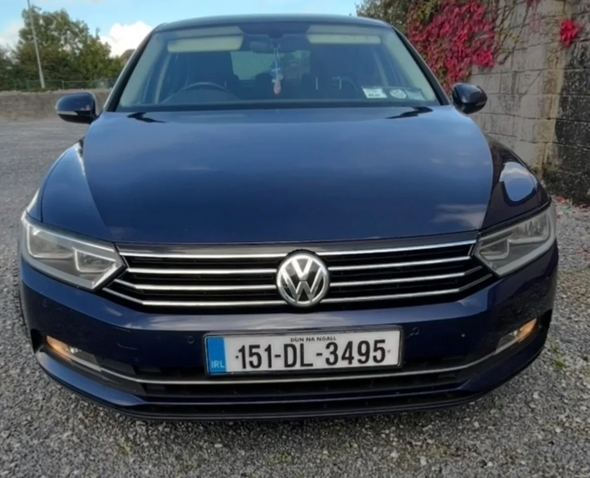Volkswagen Passat 2015 - Image 1