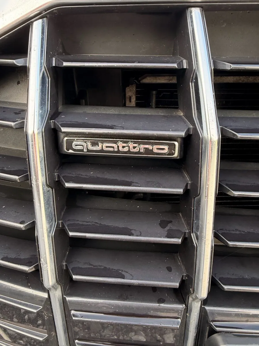 Audi q3 2019 - Image 4