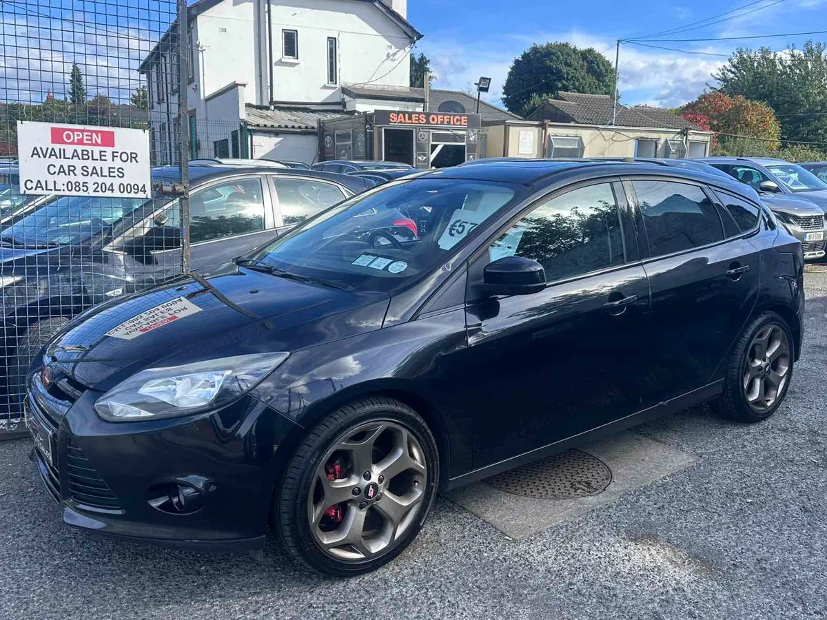 2013 Ford Focus 1.0 Titanium - Image 2