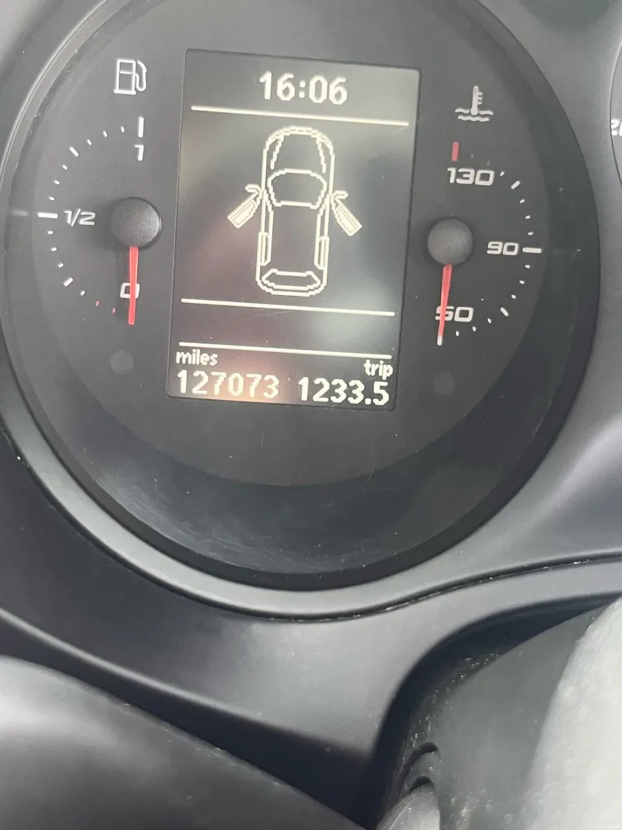 Seat Leon - Image 1