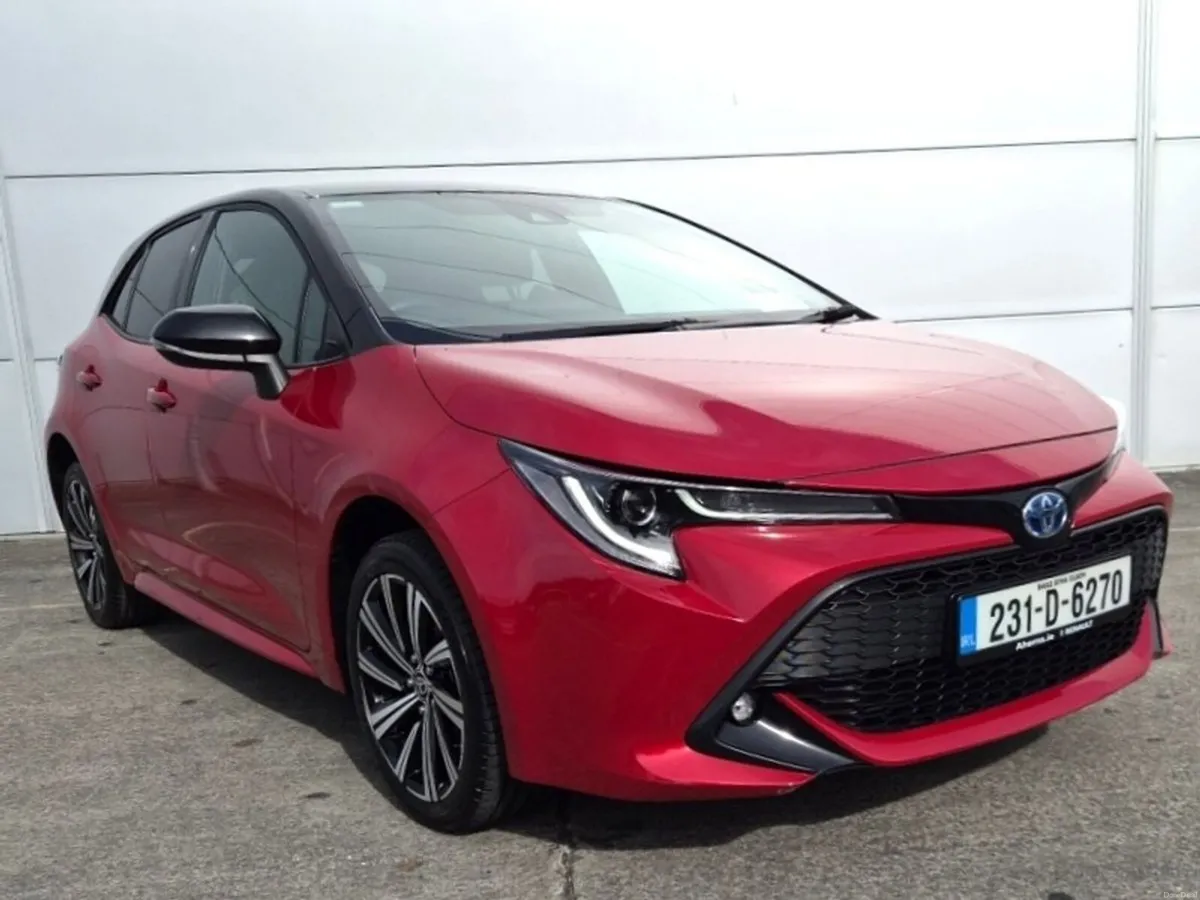 Toyota Corolla 1.8 Hybrid Luna Sport Hatchback - Image 1