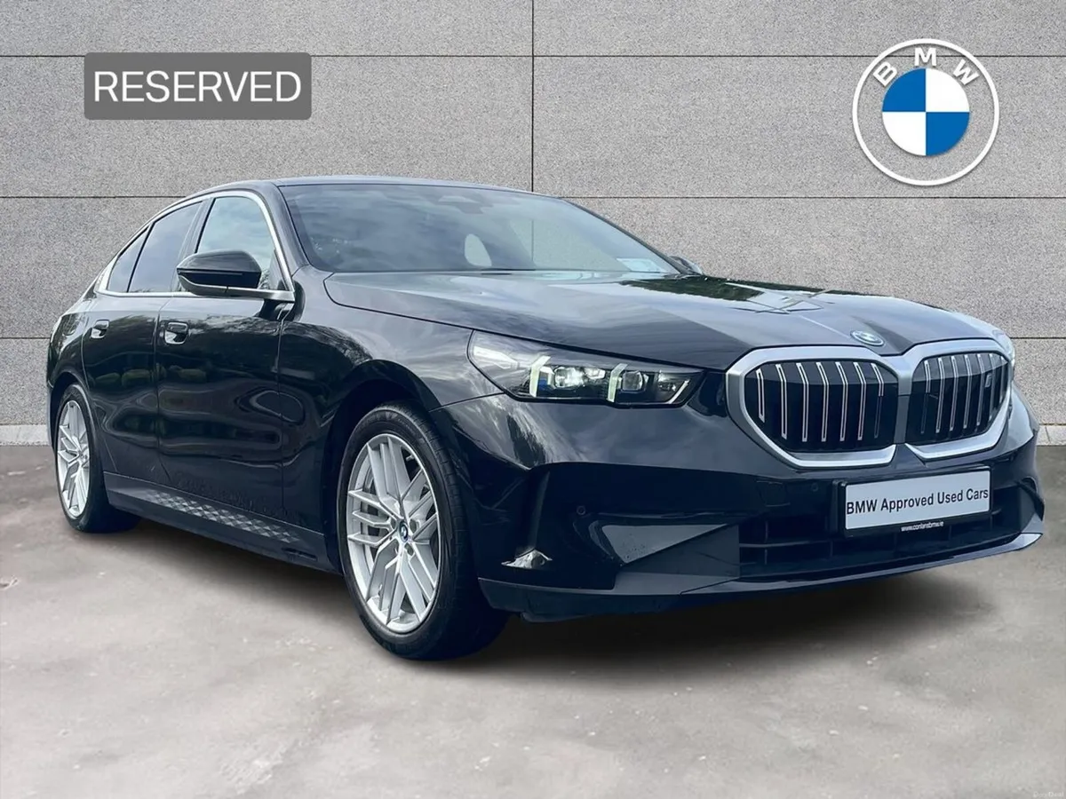 BMW i5 eDrive40 Sport Edition Saloon - Image 1