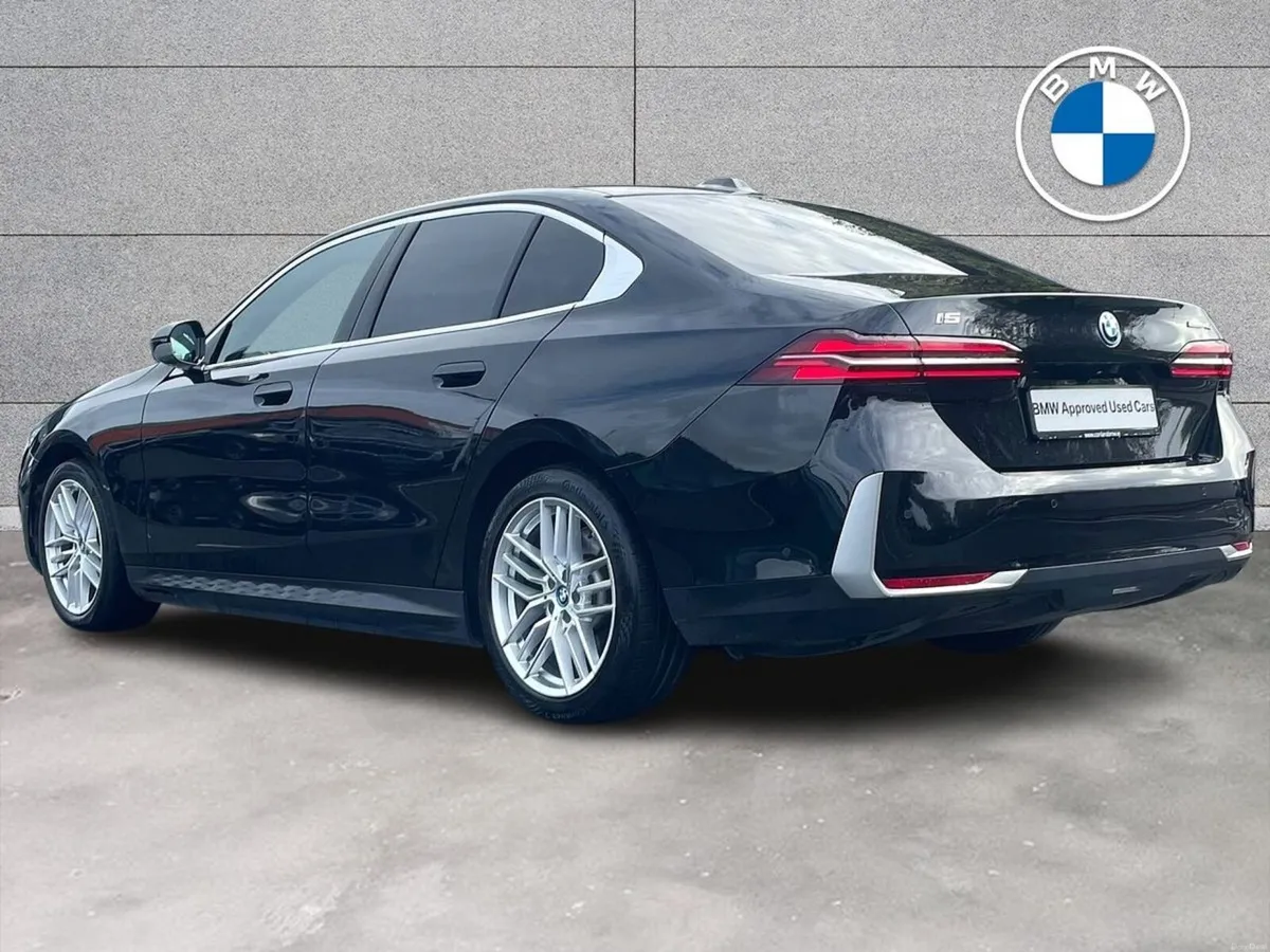 BMW i5 eDrive40 Sport Edition Saloon - Image 2