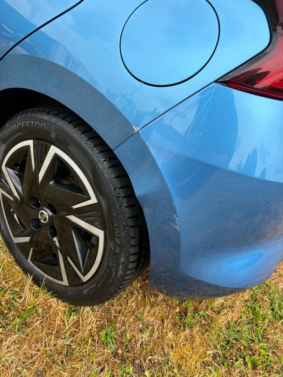Nissan micra - Image 5