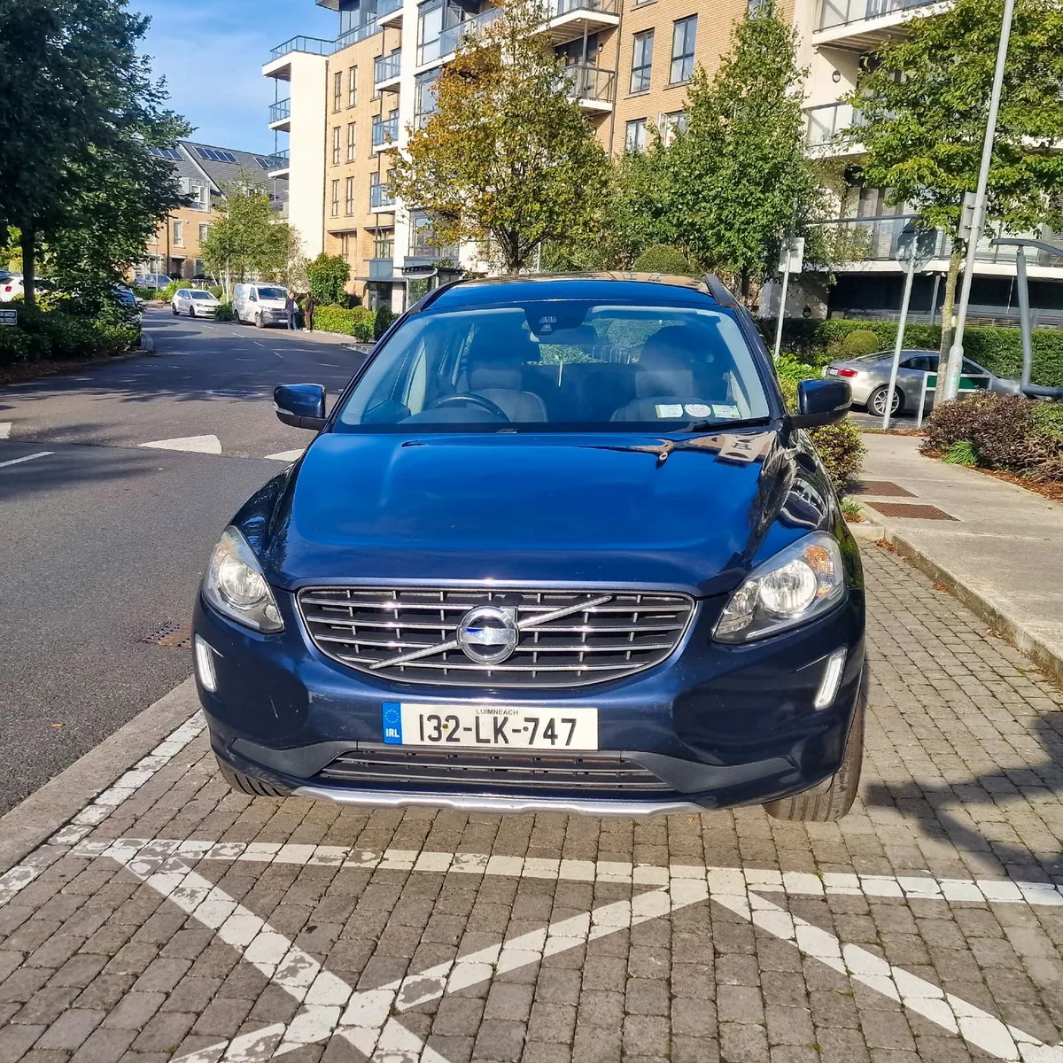 Volvo XC60 D4 Manual - NCT September 2027 - Image 3