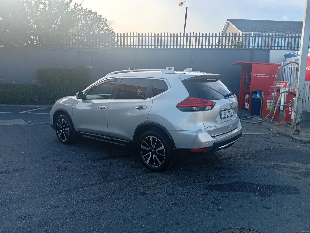 2019 Nissan X-Trail only 103,000 kms - Image 4
