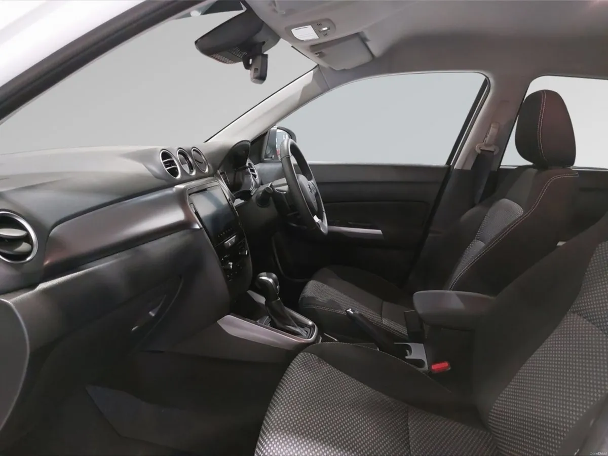 Suzuki Vitara Vitara 1.5 Full Hybrid Motion AGS - Image 3