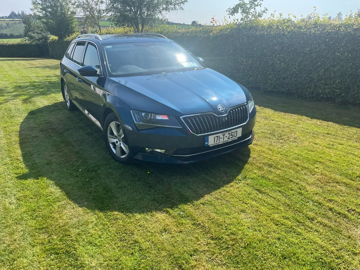 Skoda Superb - Image 6