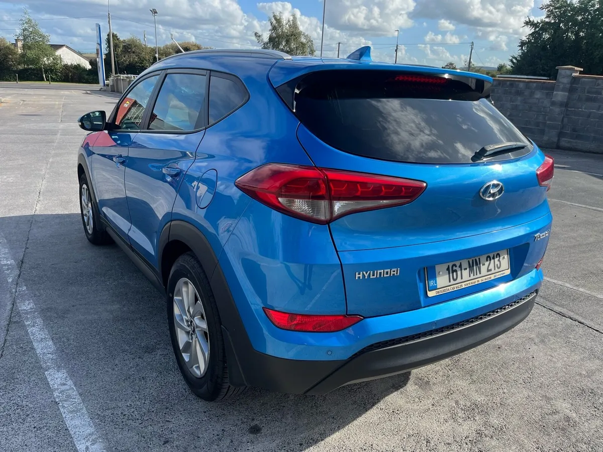 Hyundai Tucson High Spec Low KM - Image 4