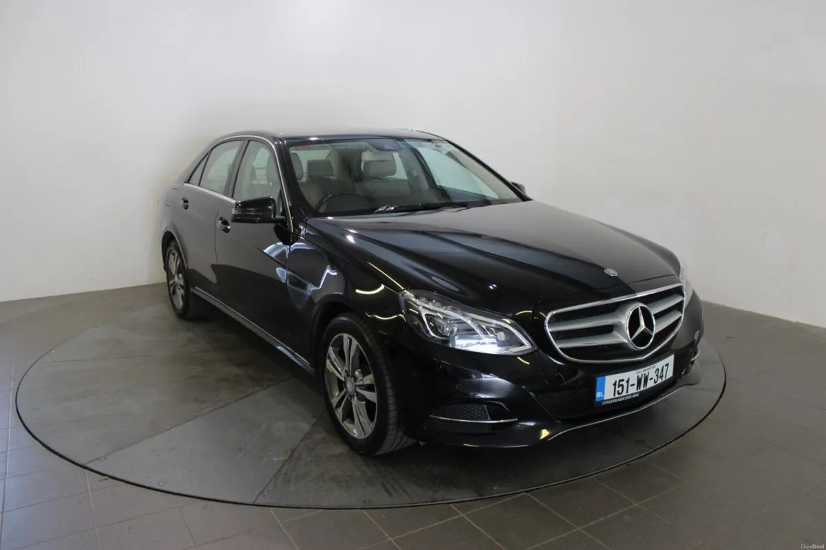 Mercedes-Benz E-Class E 220 BLUETEC AVANTGARDE A/T - Image 1
