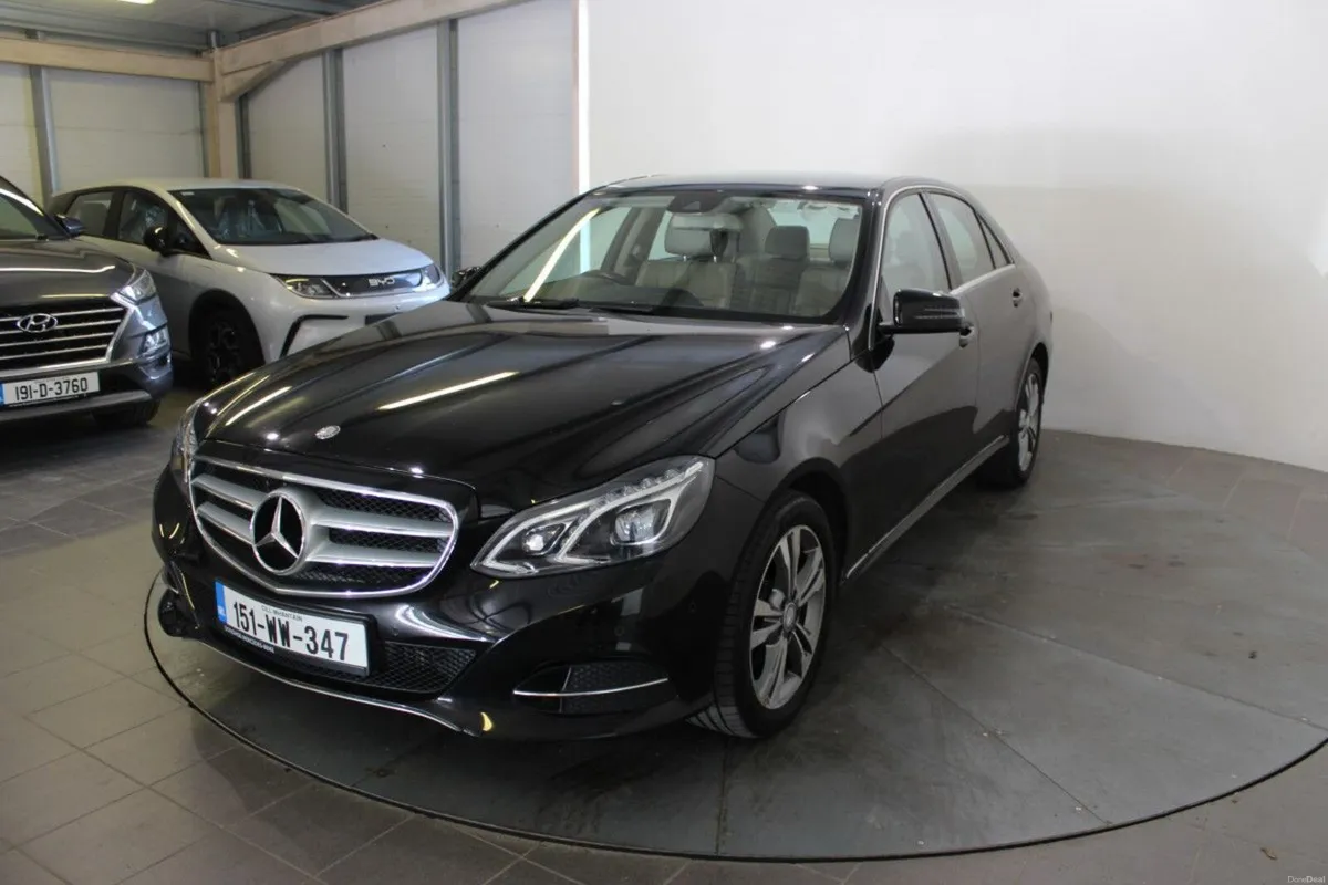 Mercedes-Benz E-Class E 220 BLUETEC AVANTGARDE A/T - Image 5
