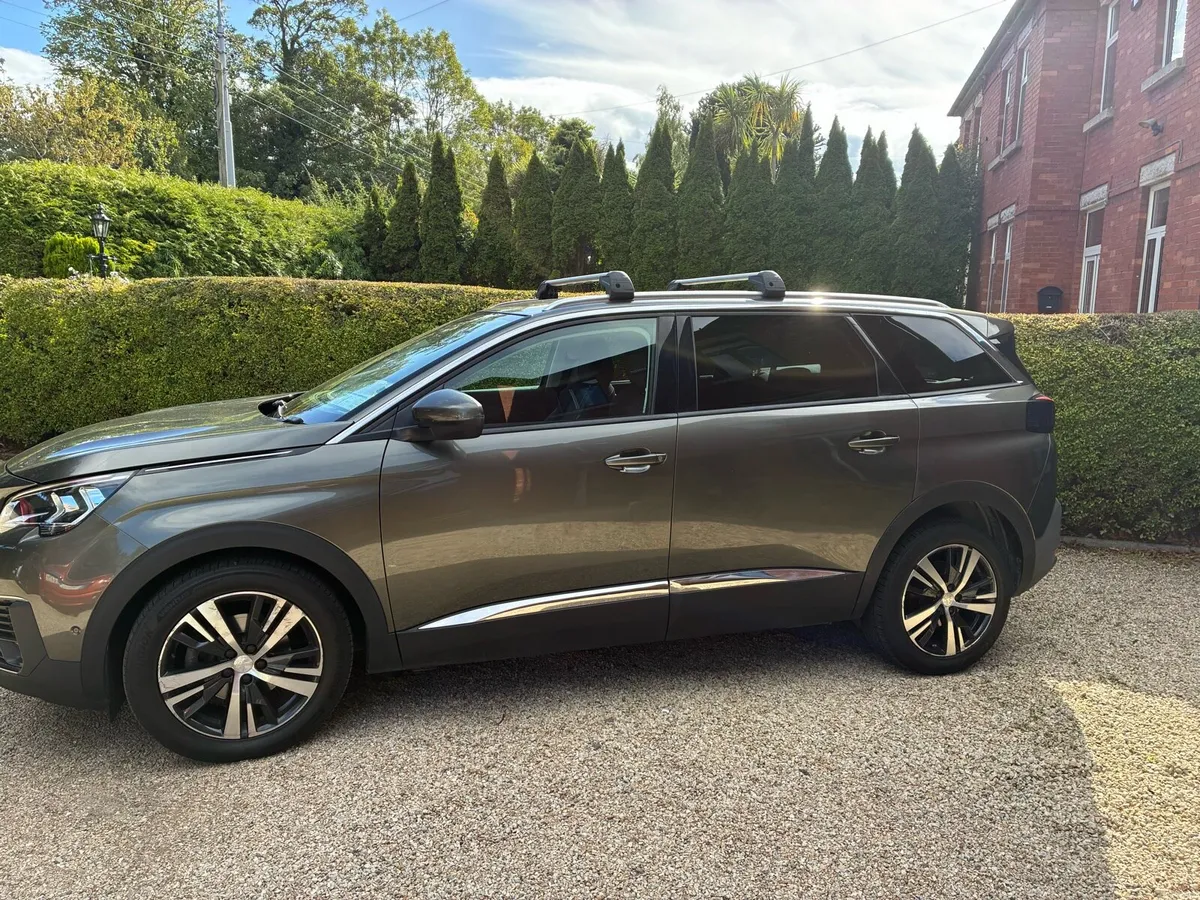 2018 Peugeot 5008 Automatic - Image 2