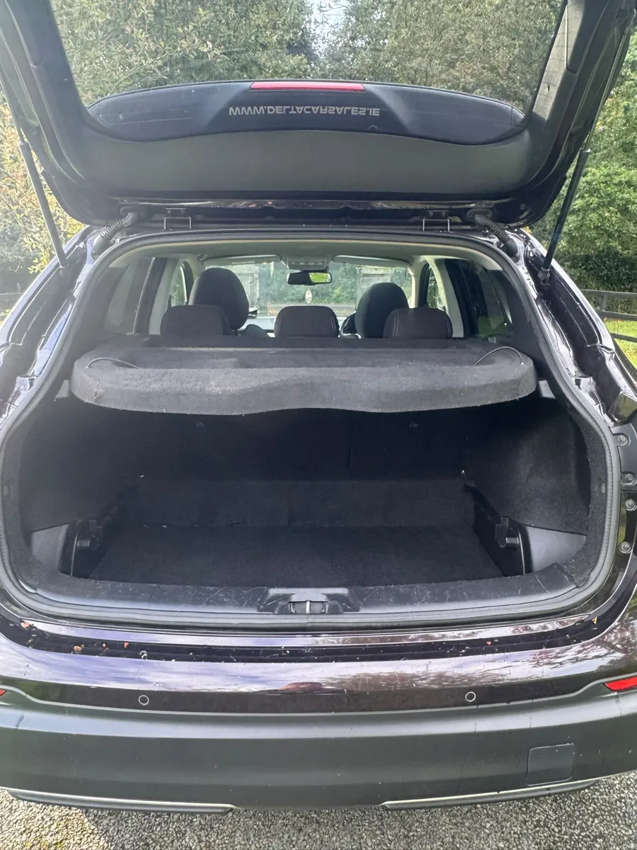 Nissan Qashqai SV  DSL 1.5 Panoramic Sunroof 181 - Image 5