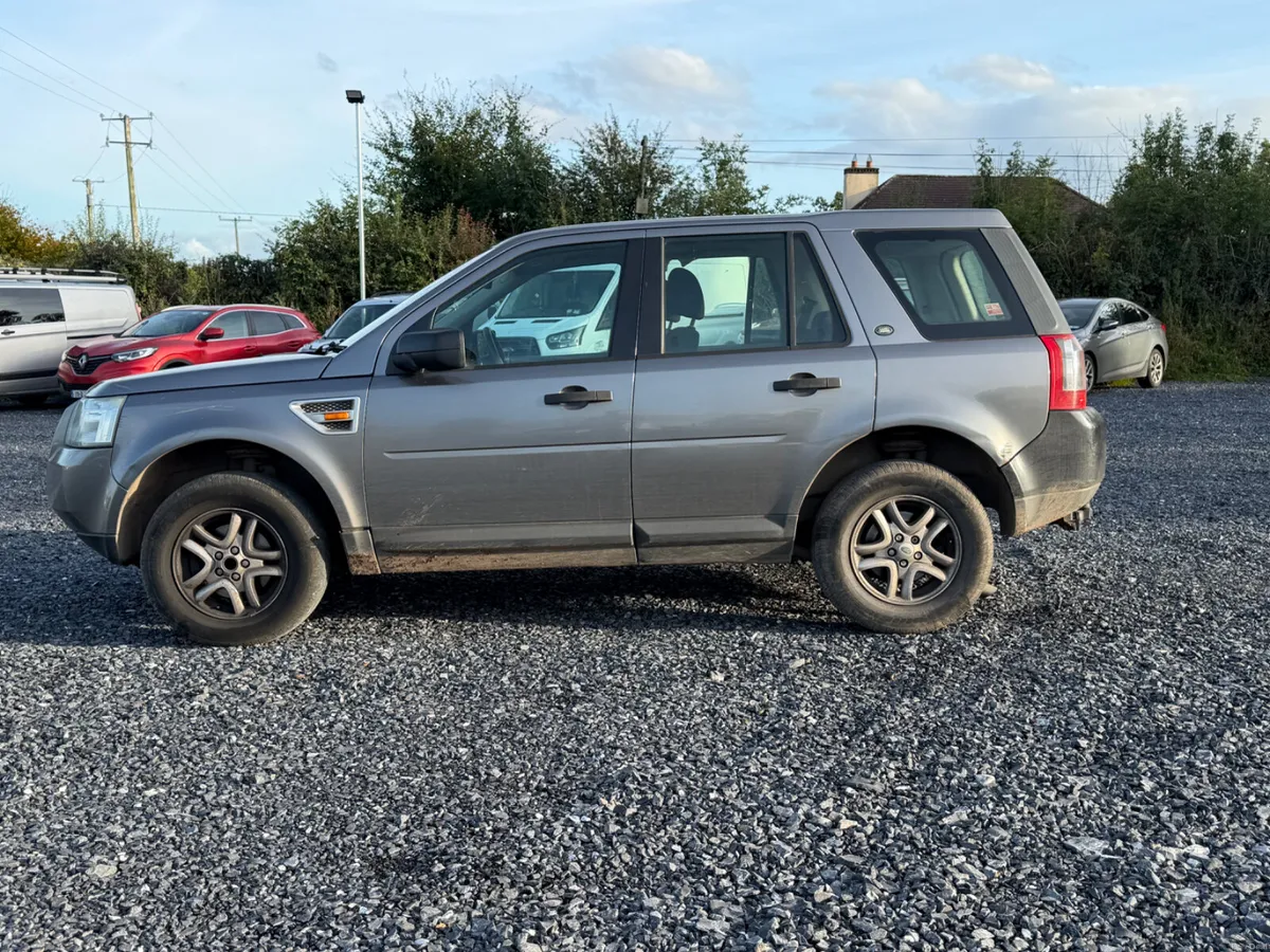 Land Rover Freelander 2007 4 Wheel drive 6 speed - Image 4