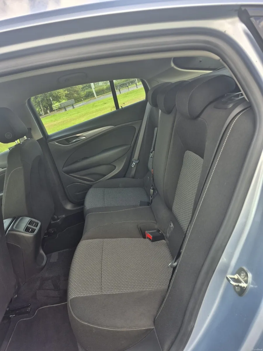 Opel insignia Grand Sport SC - Image 5