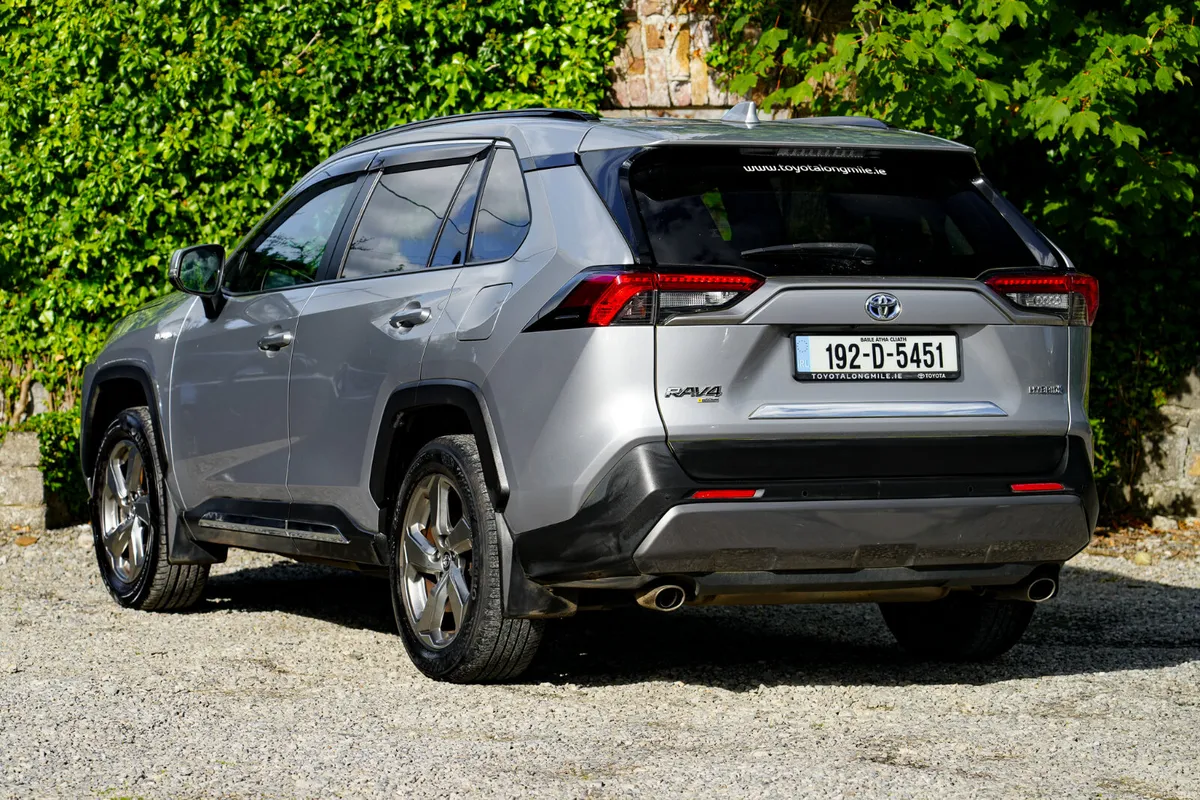 2019 Toyota RAV4 HYBRID SOL 2.5 Petrol Hybrid Auto - Image 3