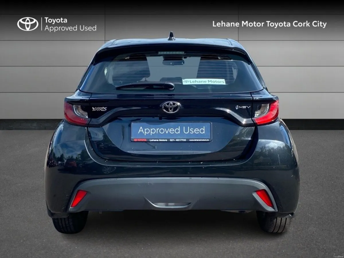 Toyota Yaris Yaris HEV Luna - Image 4