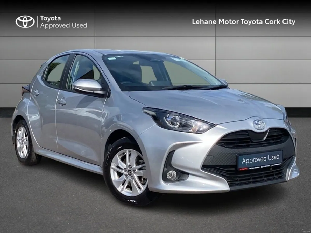 Toyota Yaris Yaris HEV Luna - Image 1