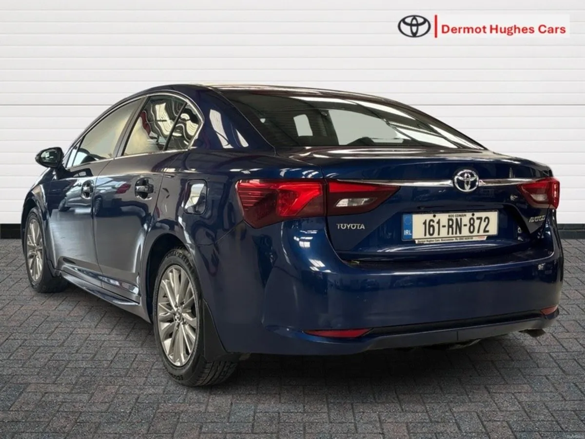 Toyota Avensis 1.6D LUNA SAL - Image 2