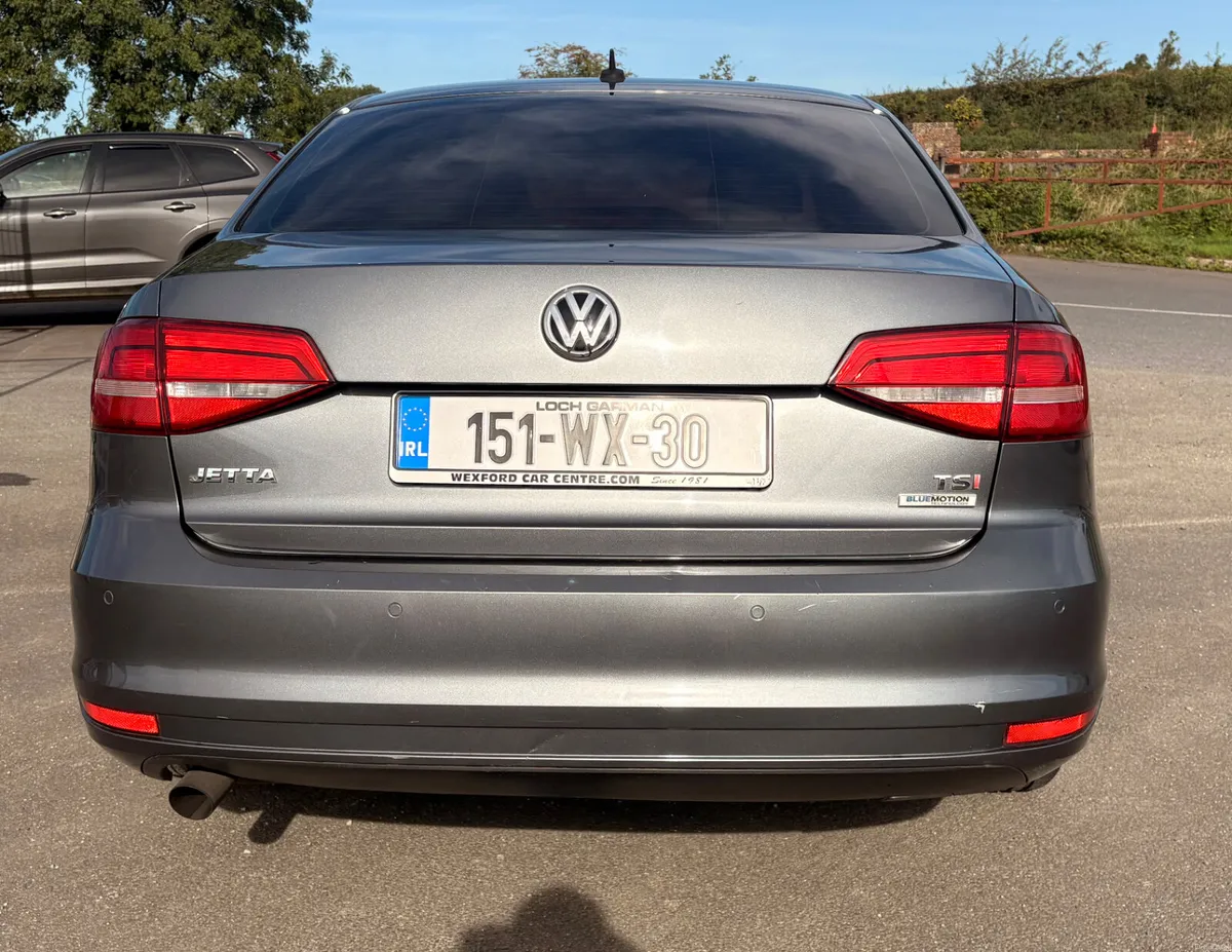 Volkswagen Jetta 2015 1.2 petrol - Image 2