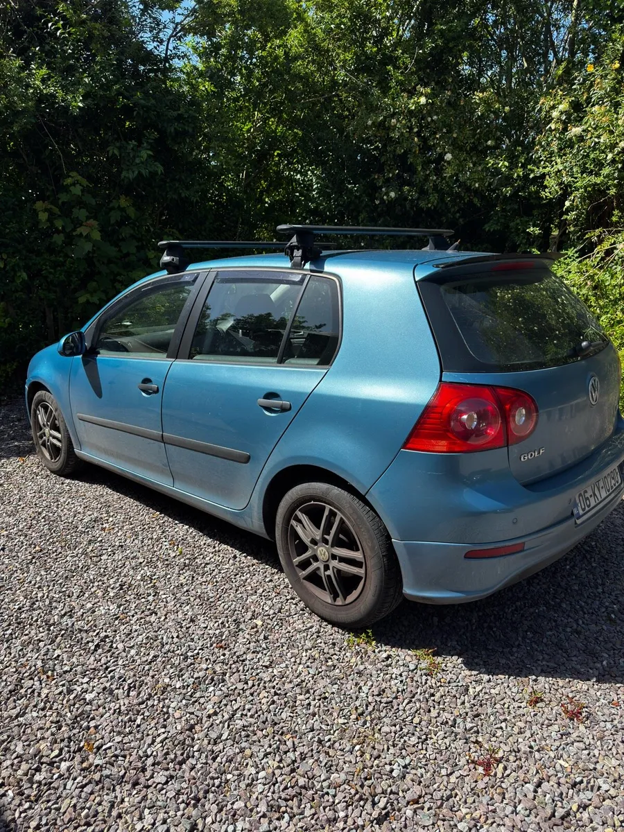 Volkswagen Golf 2006 1.9TDI Automatic - Image 1