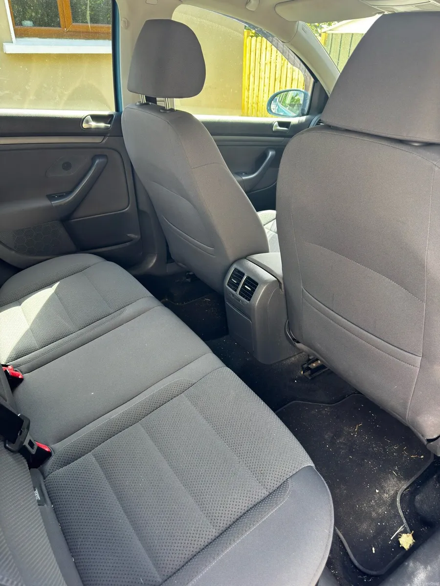 Volkswagen Golf 2006 1.9TDI Automatic - Image 6